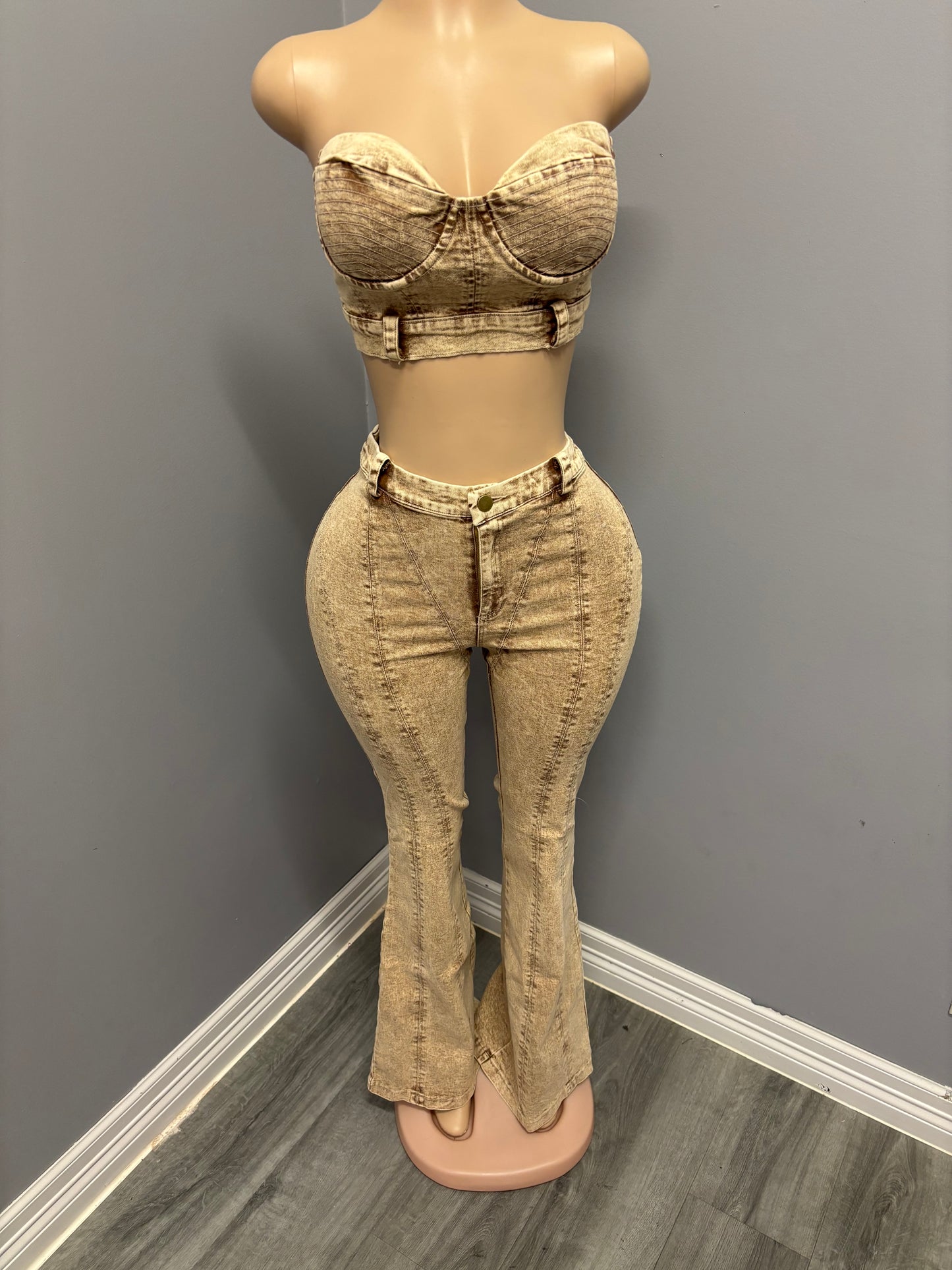 CBFW SET